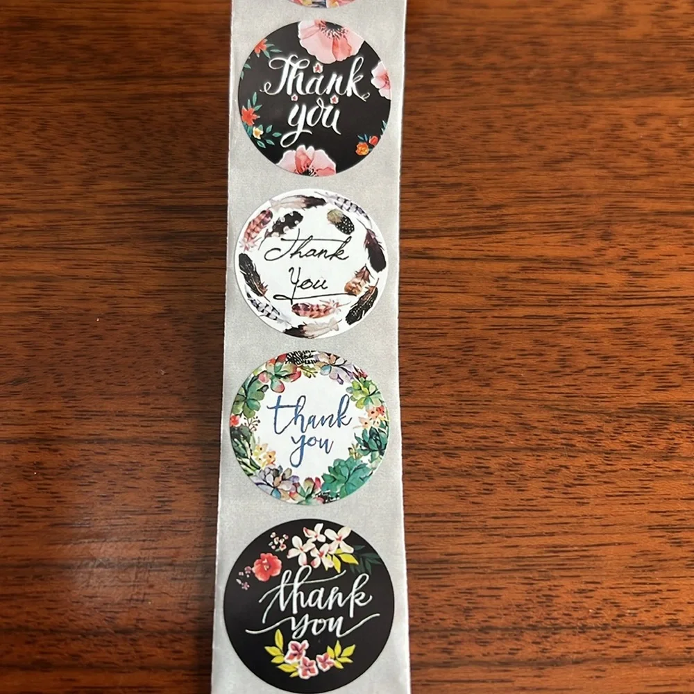 Roll of 500 Thank You Stickers For Packages